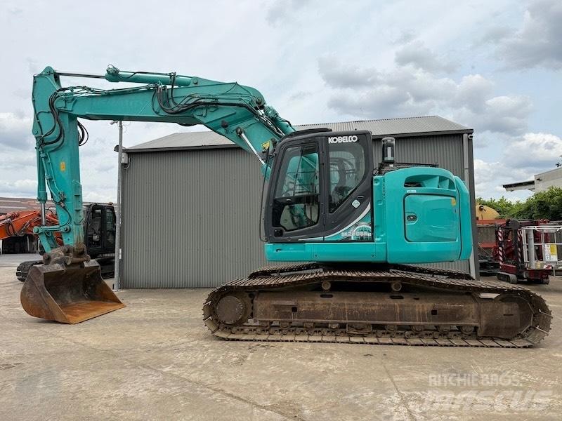 Kobelco SK270SRLC-7 履带挖掘机