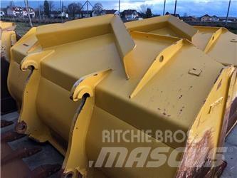 Komatsu WA470-8 轮式装载机