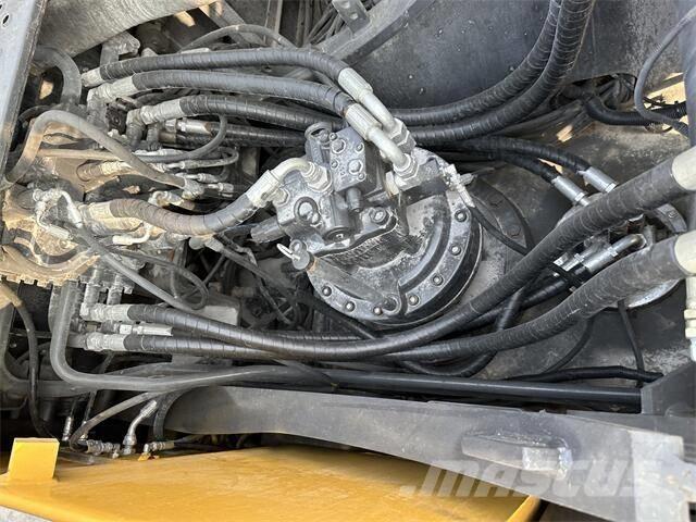 Volvo EC240 履带挖掘机