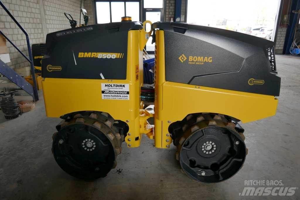 Bomag BMP 8500 果岭滚压机