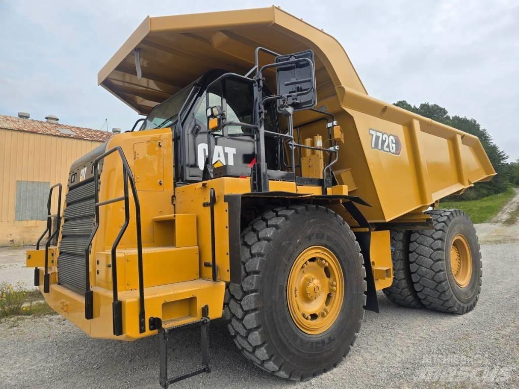CAT 772G 铰接式自卸车