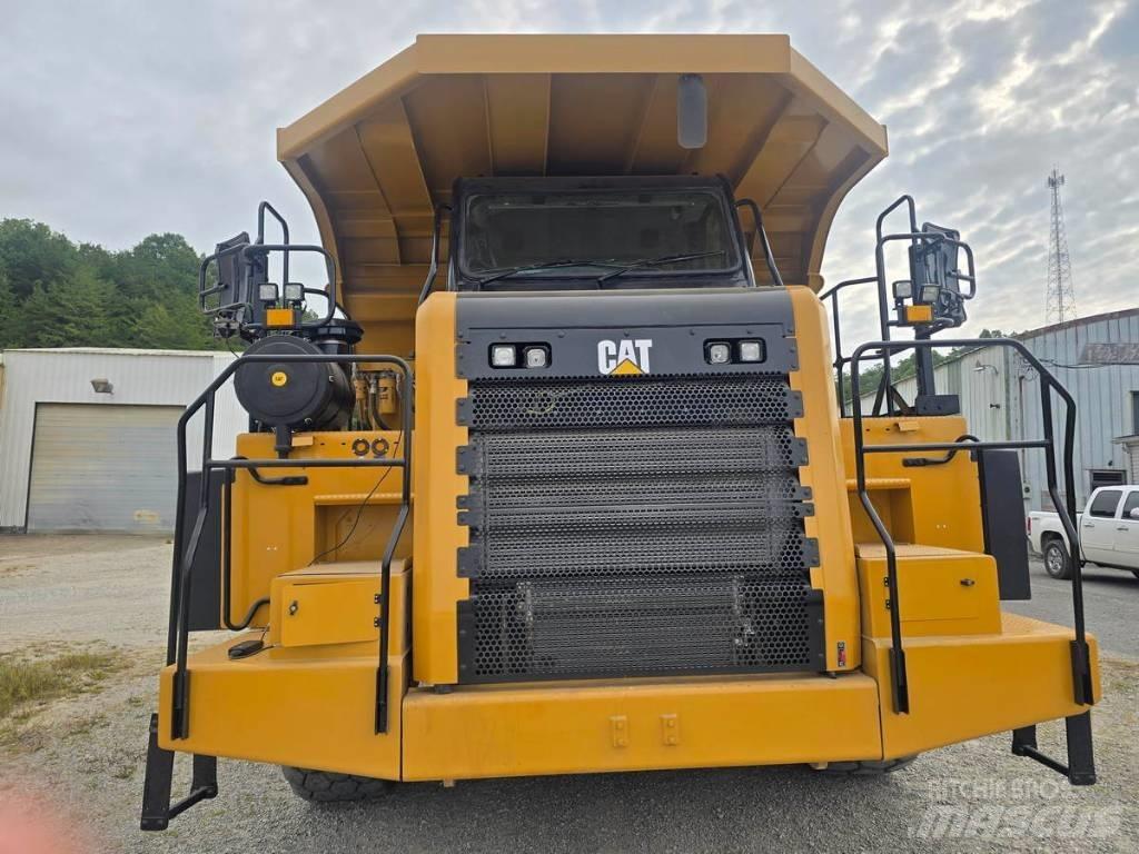 CAT 772G 铰接式自卸车