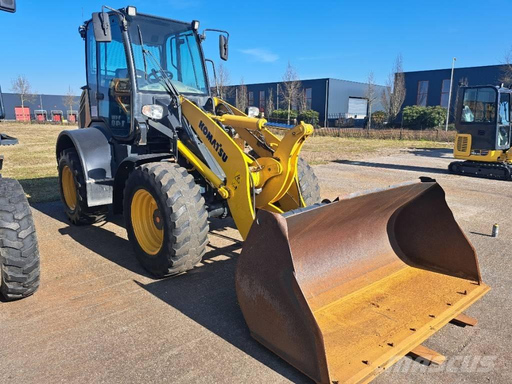 Komatsu WA100-8E0 轮式装载机
