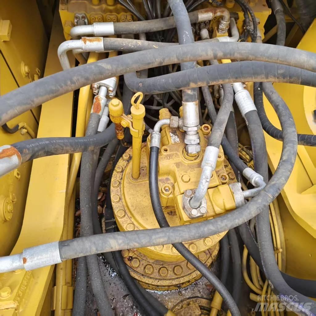 CAT 336D2 履带挖掘机