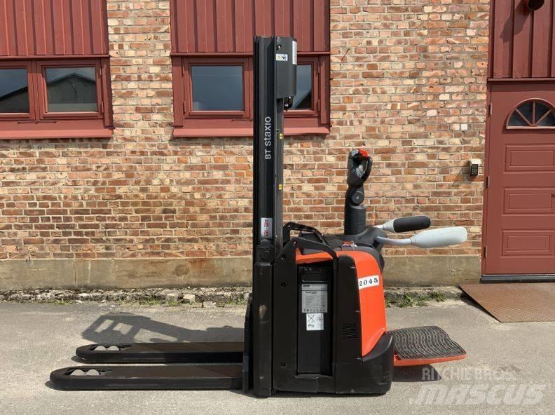 BT SPE 120 L 手推堆垛车
