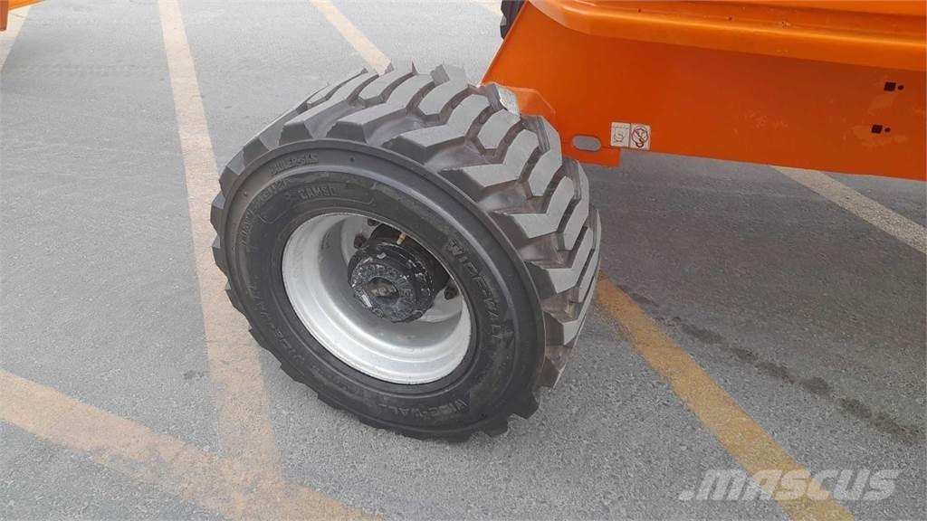 JLG 450AJSII 曲臂高空工作平台