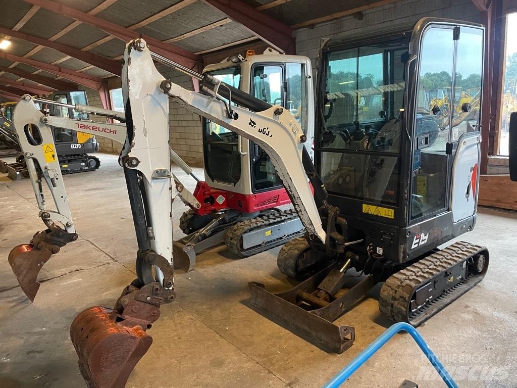 Bobcat E19 小型挖掘机