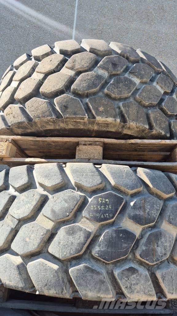 Bridgestone 23.5R25 轮胎、车轮、轮圈