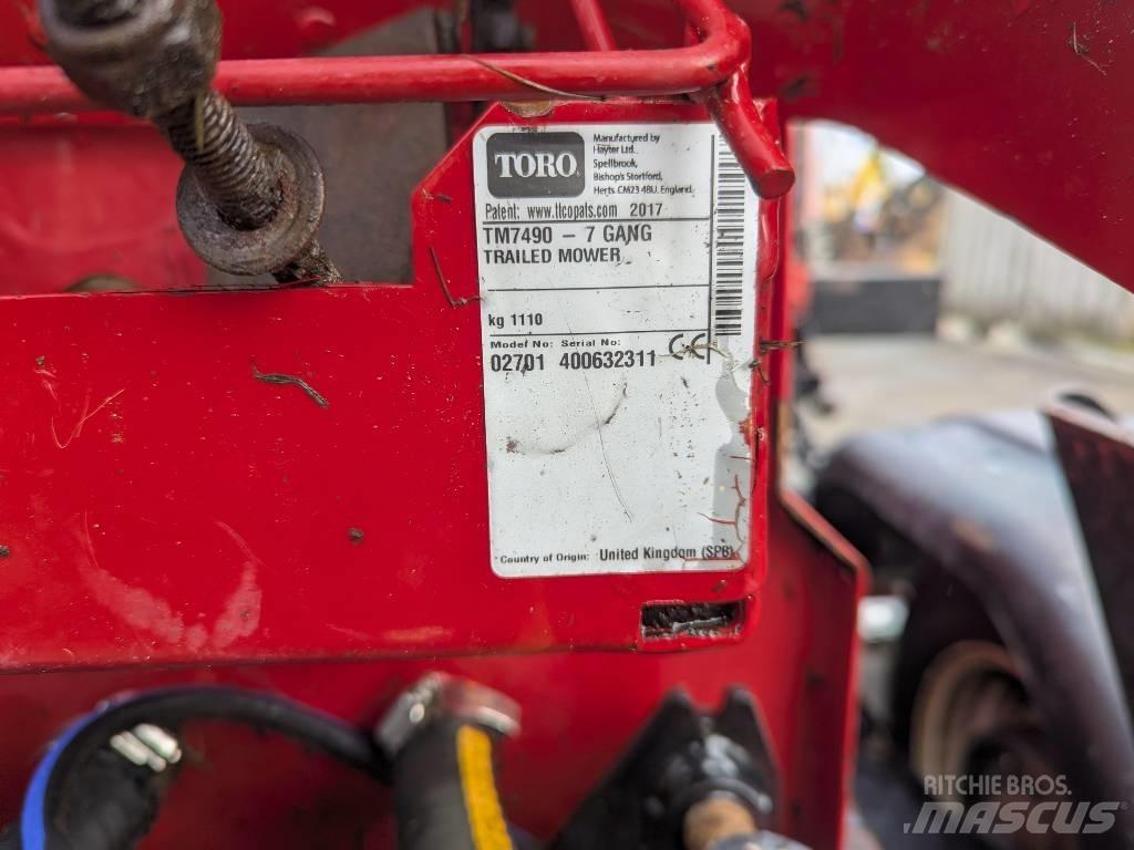 Toro TM7490 装载牵引式割草机