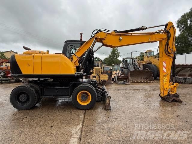 JCB JS 175 W 轮式挖掘机