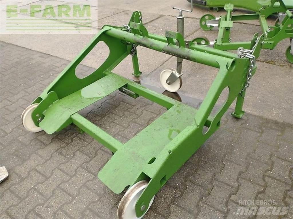 Krone big x 630 自走式青贮饲料收割机