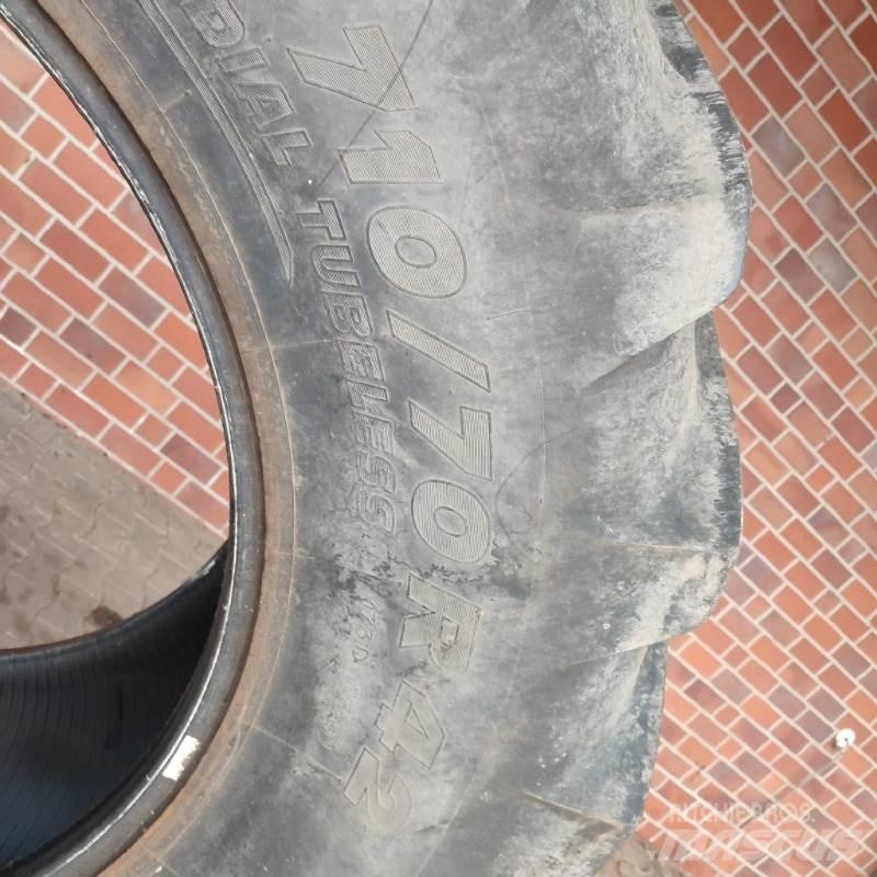 Michelin 710/70R42 轮胎、车轮、轮圈
