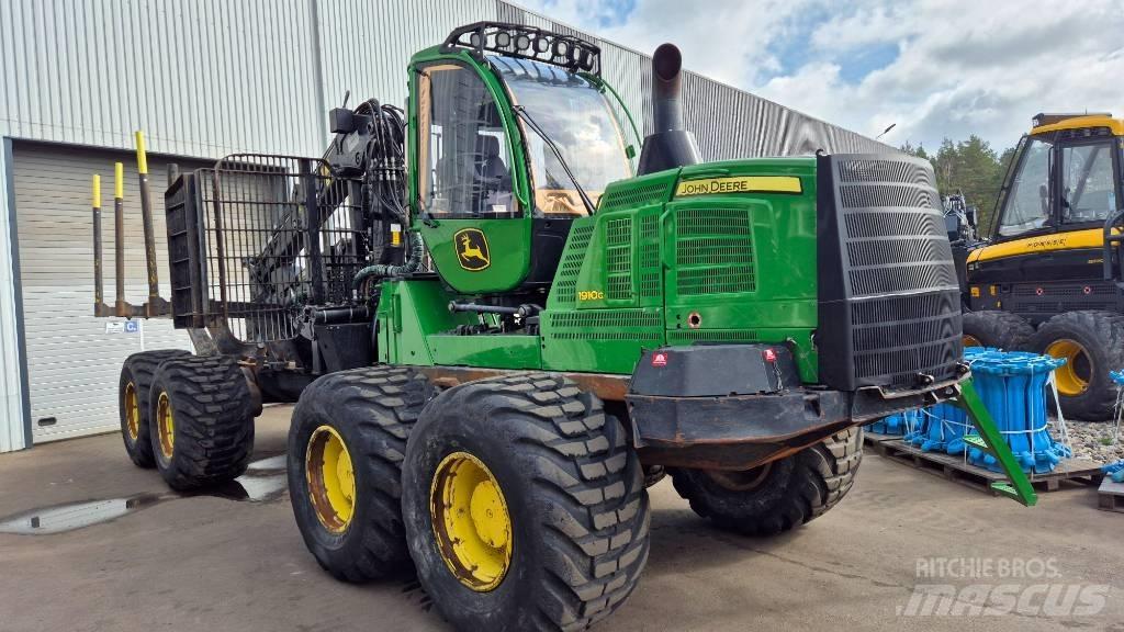 John Deere 1910 G 集运机