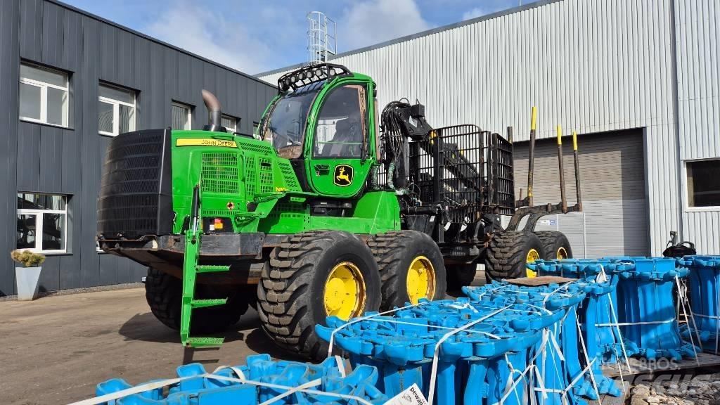 John Deere 1910 G 集运机
