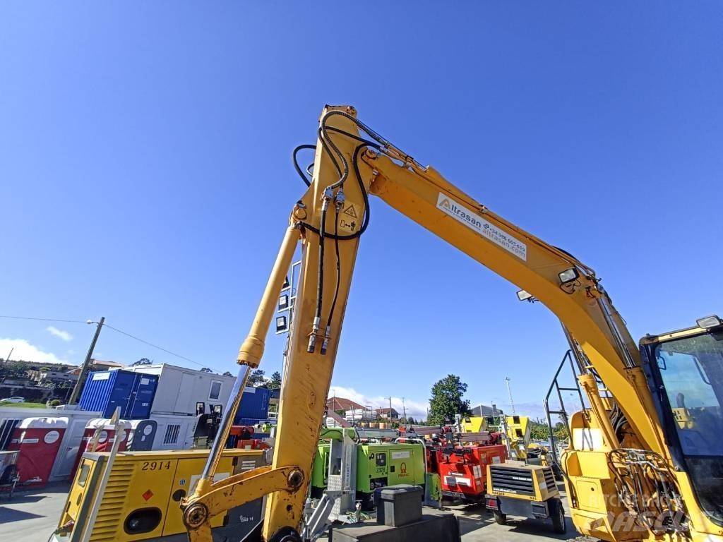 Komatsu PC 138 US-10 履带挖掘机
