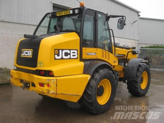 JCB TM 320 S 伸缩臂叉装车|叉装车