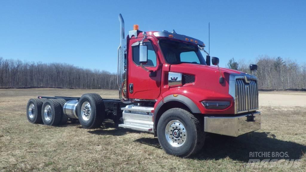 Western Star 49 X 平板车