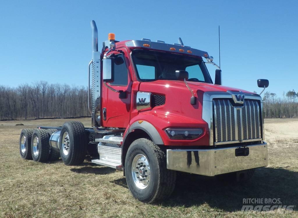 Western Star 49 X 平板车