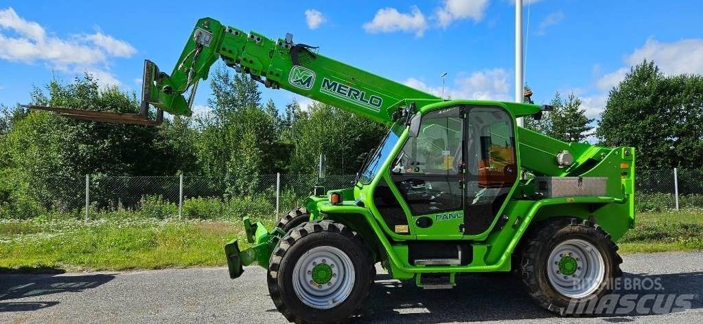 Merlo P40.17PLUS 伸缩臂叉装车|叉装车