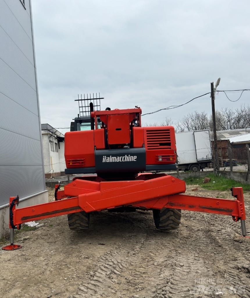 Terex 5022 越野轮胎起重机︳越野吊︳越野起重机︳移动式起重机
