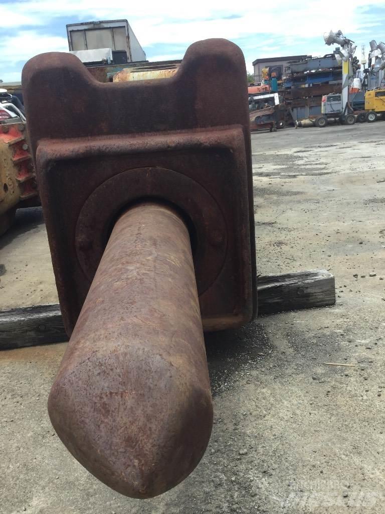 KRUPP HM2500 破碎锤