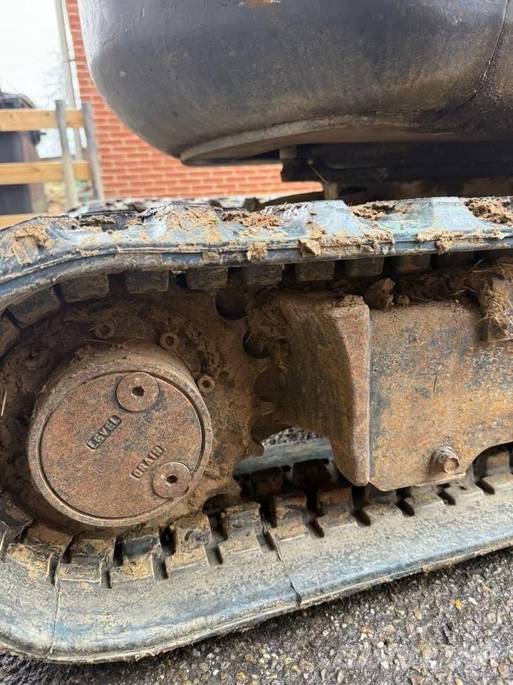 Kubota U 17 小型挖掘机