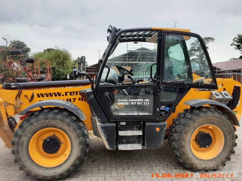 JCB 540-140 伸缩臂叉装车|叉装车