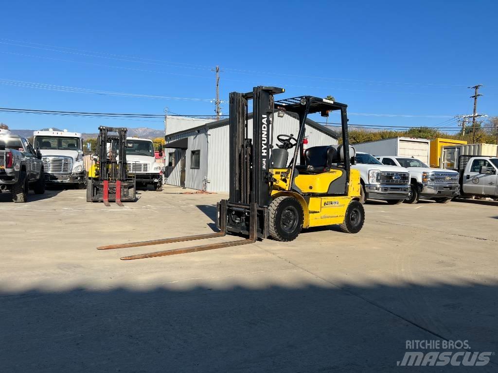 Hyundai 25 L-7 A 其他叉车