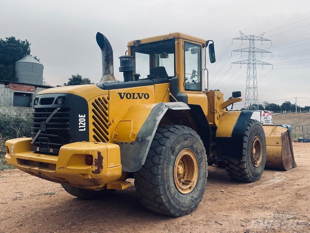 Volvo L120E 轮式装载机