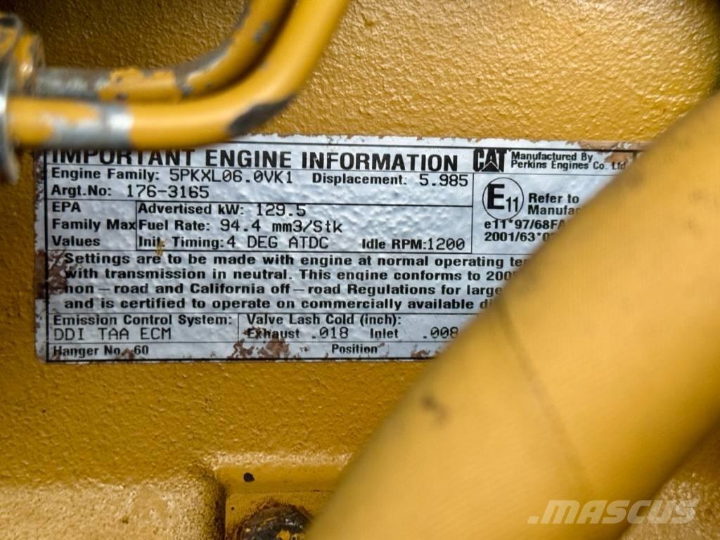 CAT CS 583 E 单轮压路机