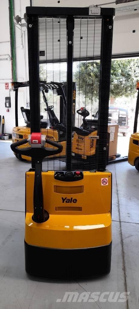 Yale MS12E 手推堆垛车
