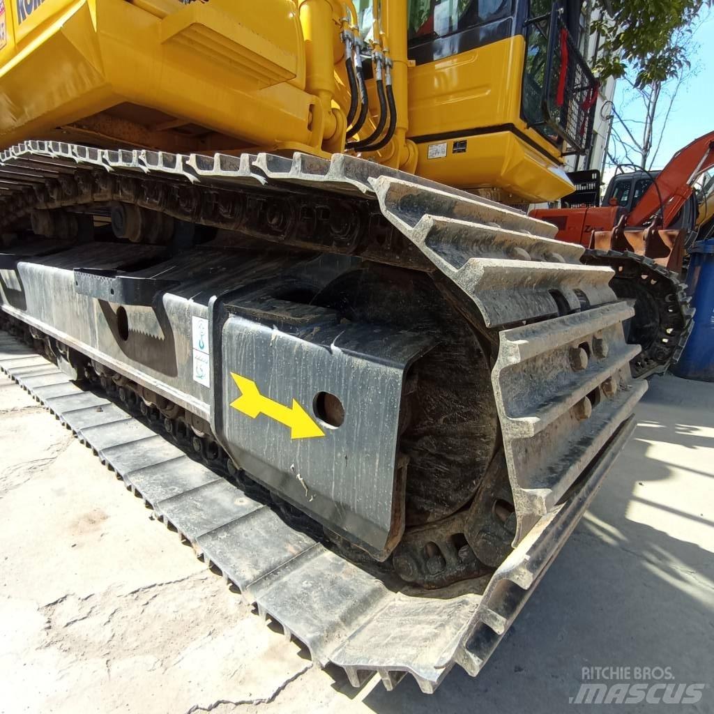 Komatsu PC 200-8N1 履带挖掘机