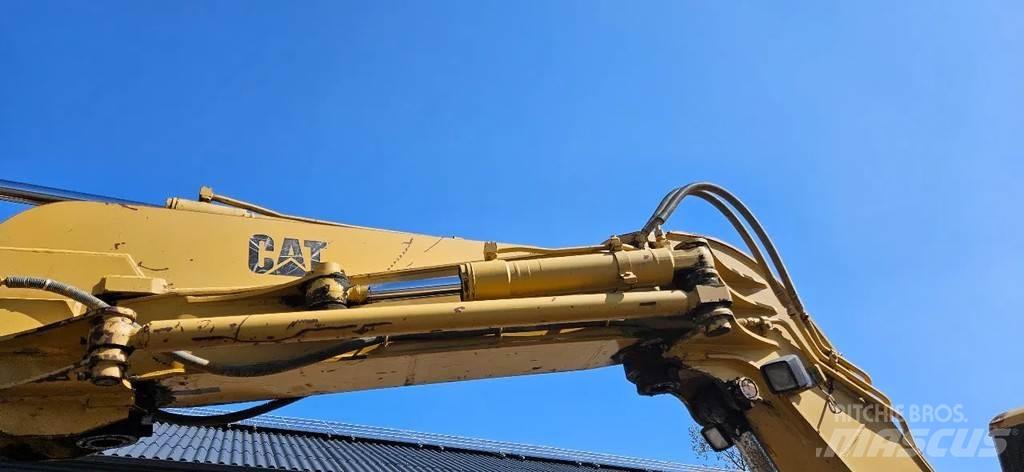 CAT E 70 B 中型挖掘机