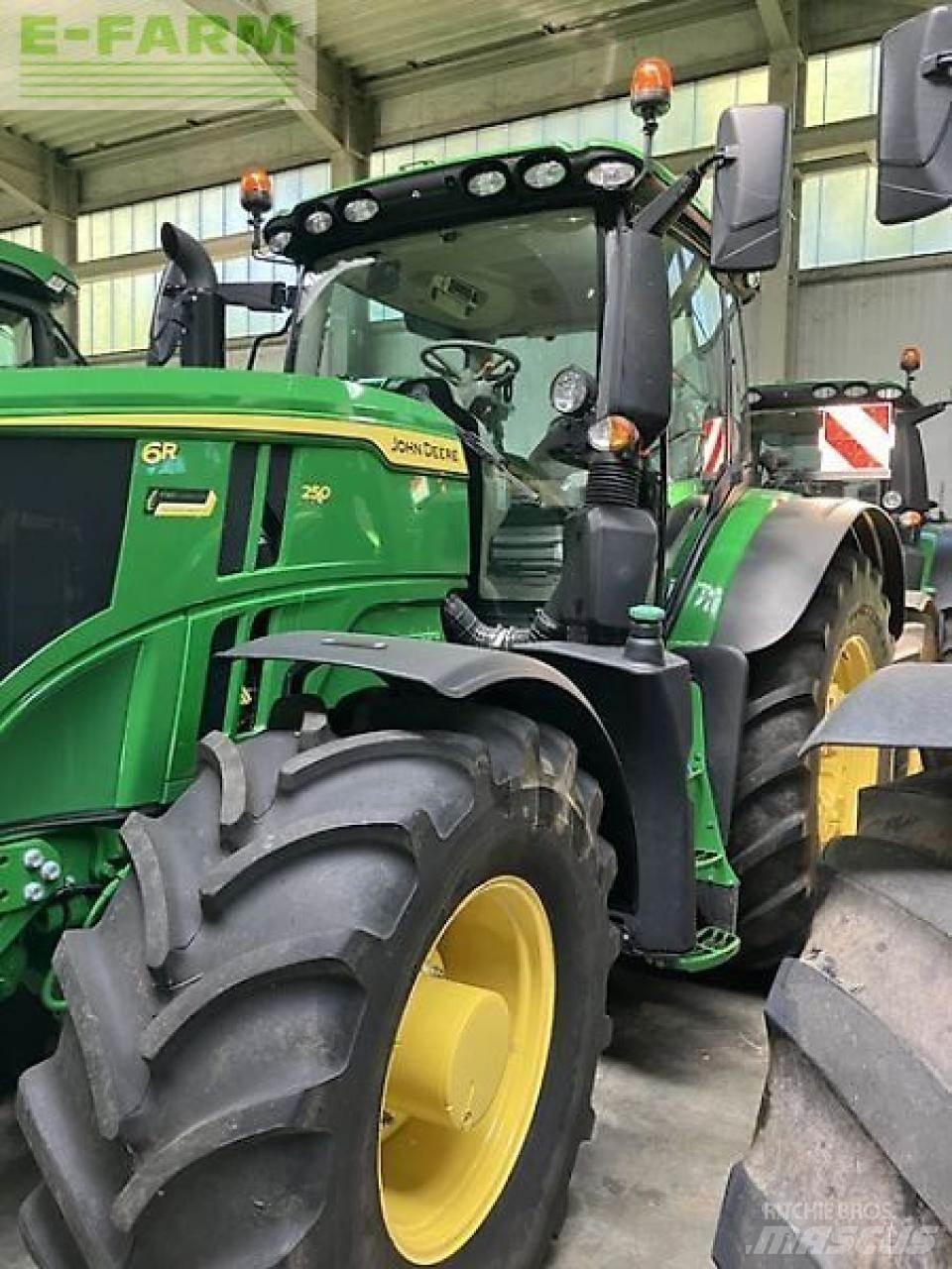 John Deere 6r 250 拖拉机/农用车