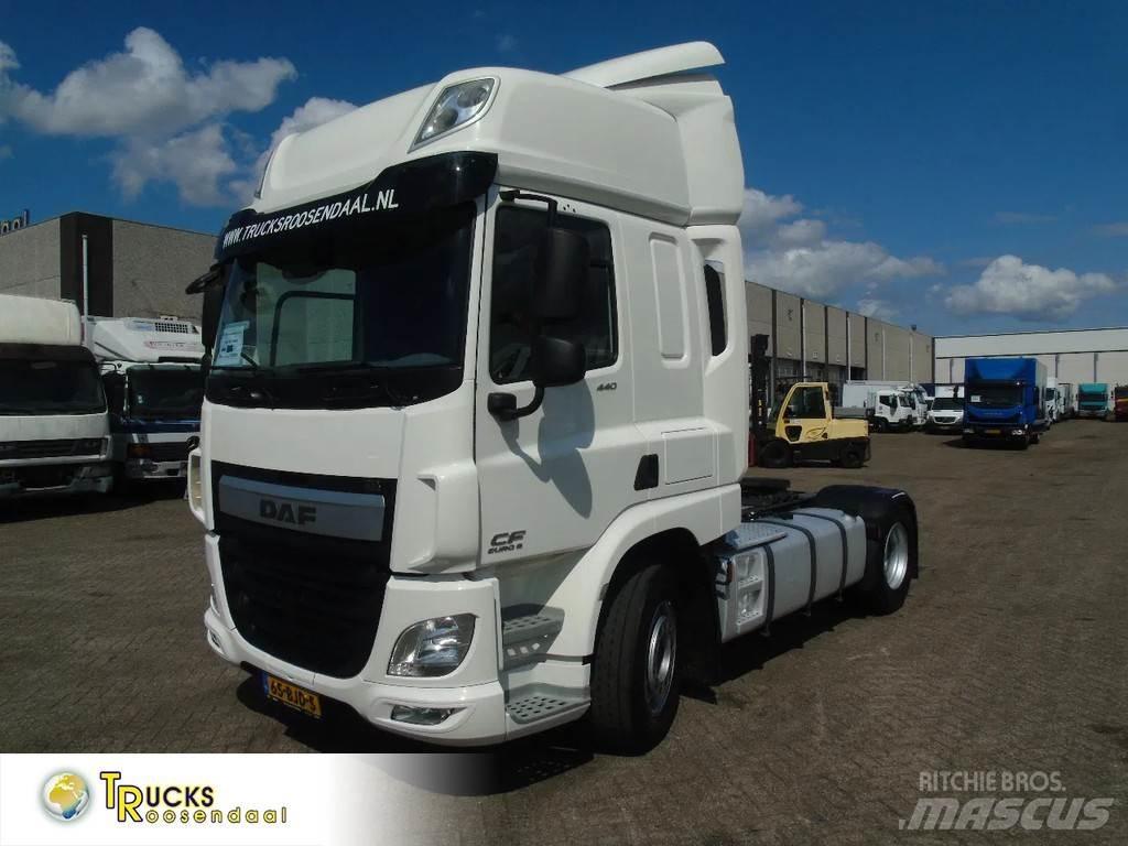 DAF CF 440 + EURO 6 牵引车