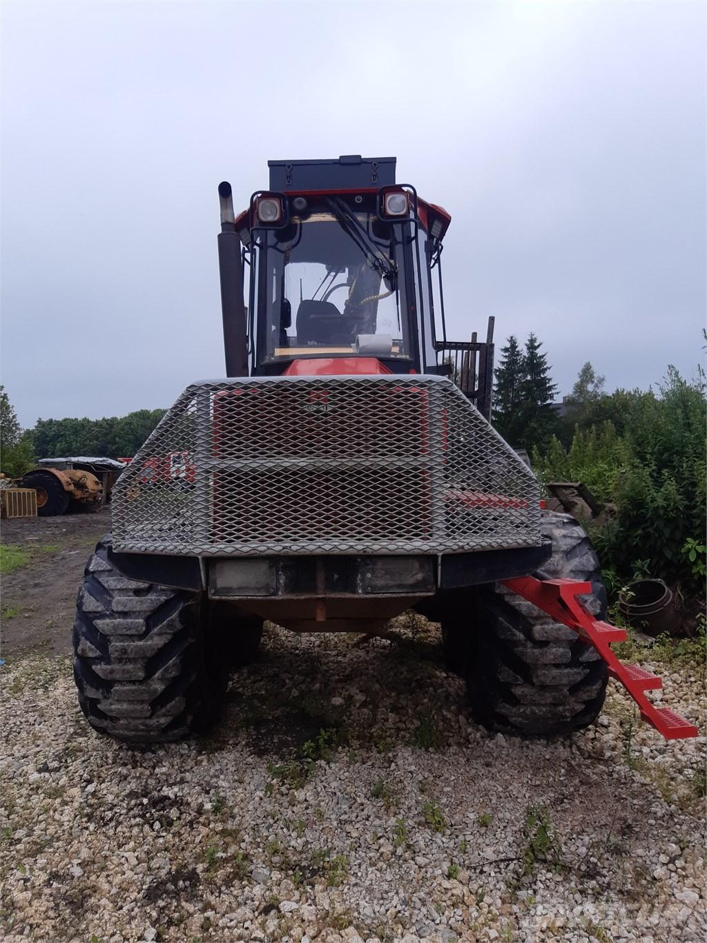 Komatsu 860.4 集运机