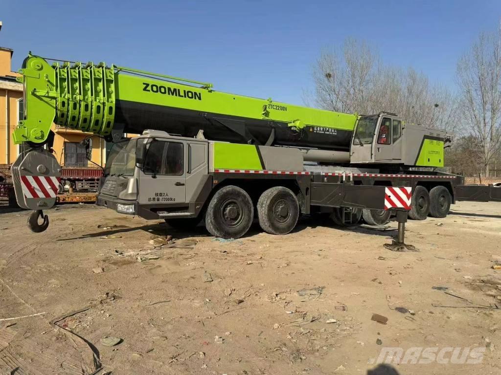 Zoomlion 220 Ton 全地面起重机︳移动式起重机