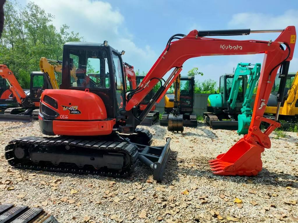 Kubota U 40 小型挖掘机