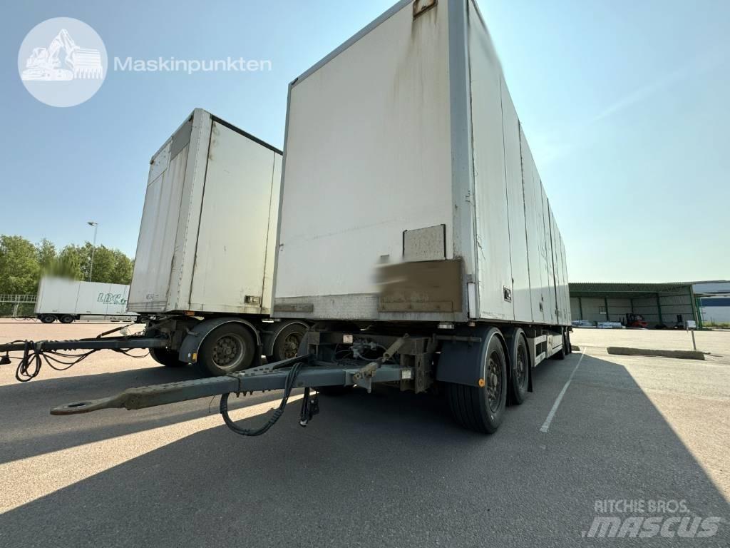 Närko D4HW13L62 厢式拖车