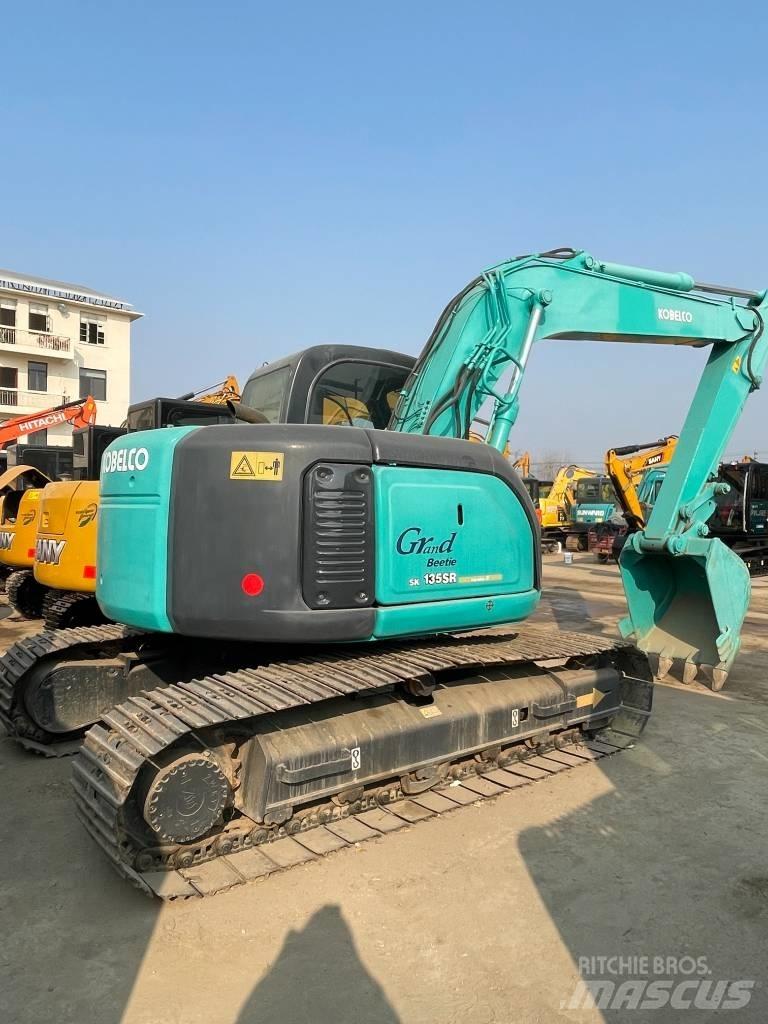 Kobelco SK 135 履带挖掘机