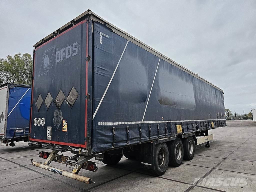 Krone SD 侧帘半挂车