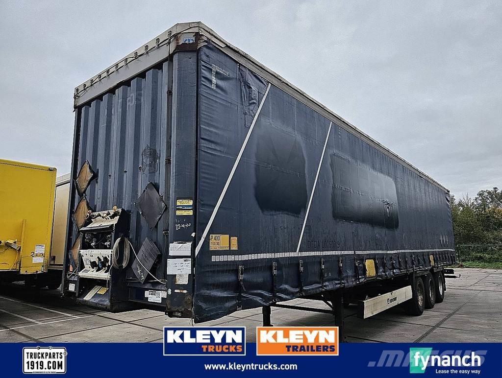 Krone SD 侧帘半挂车