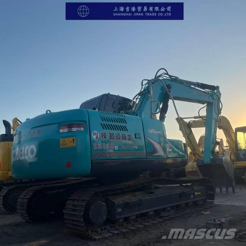 Kobelco SK 140 中型挖掘机