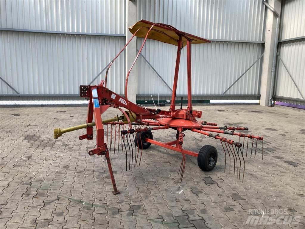 Fella TS 335 DN 料堆整形机