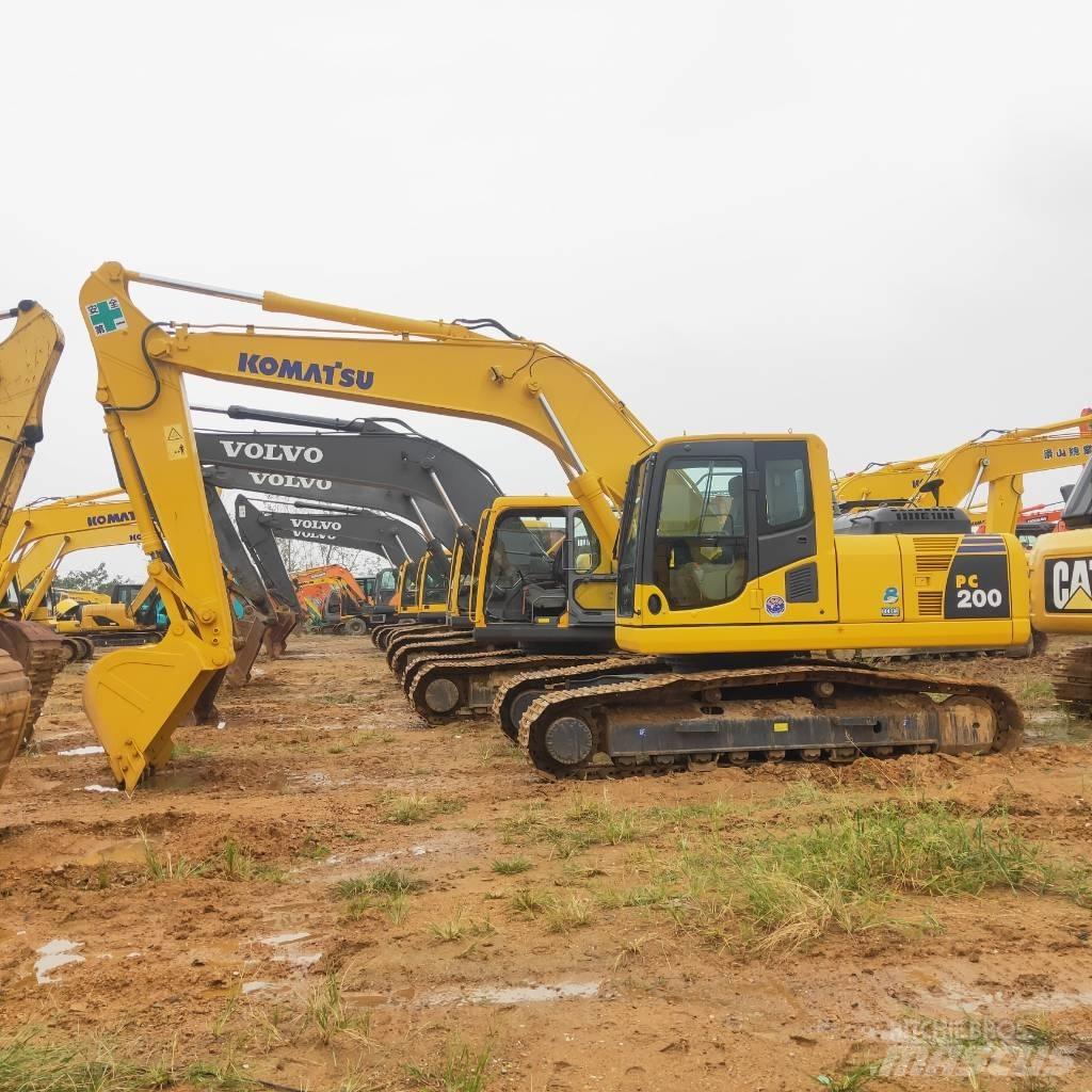 Komatsu PC200-8 履带挖掘机