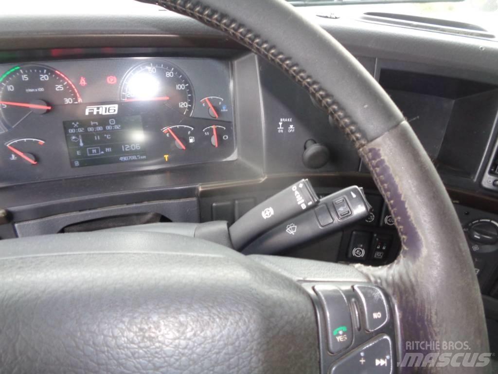 Volvo FH 750 8x4 工程吊钩车