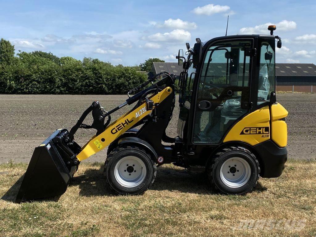 Gehl AL230 轮式装载机