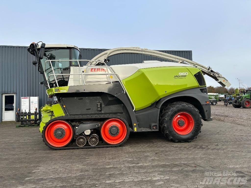 CLAAS Jaguar 960 TT 自走式青贮饲料收割机