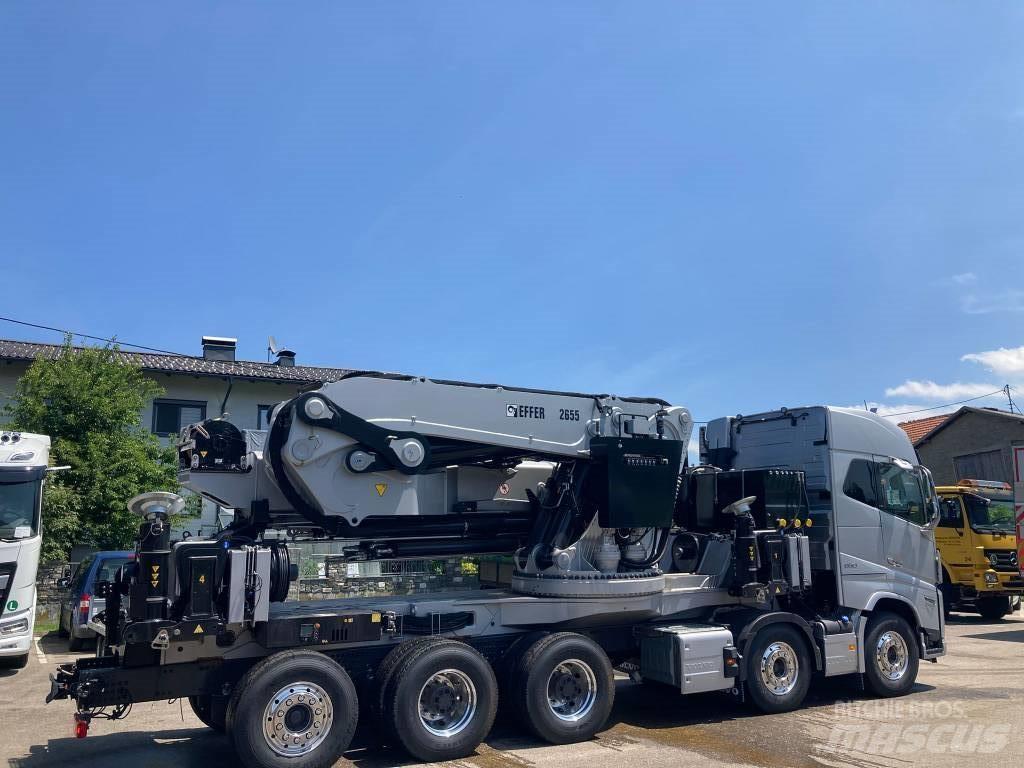 Volvo FH16-650 起重车