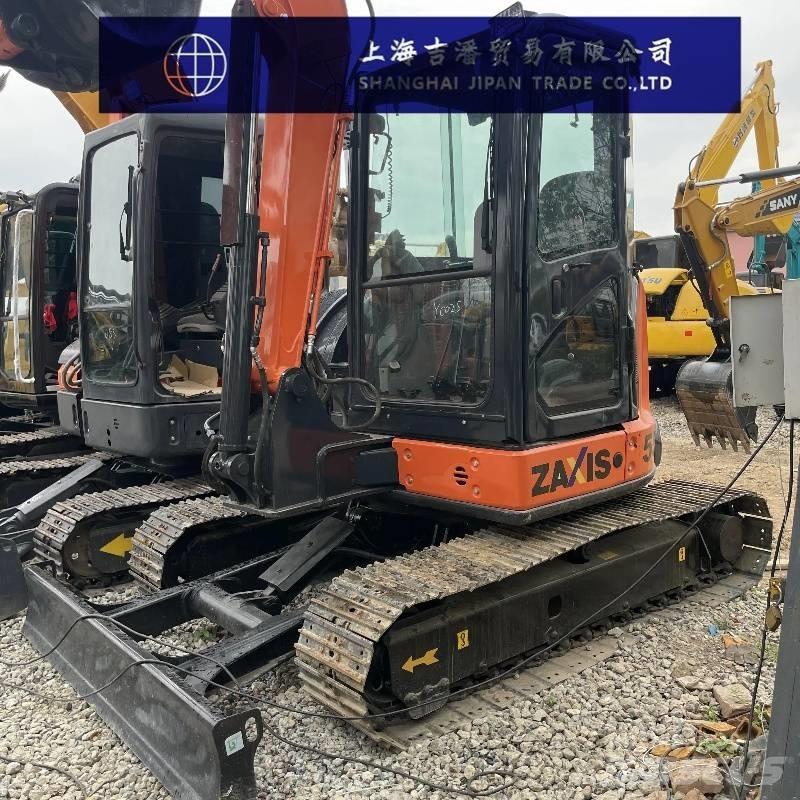 Hitachi ZX 55 小型挖掘机